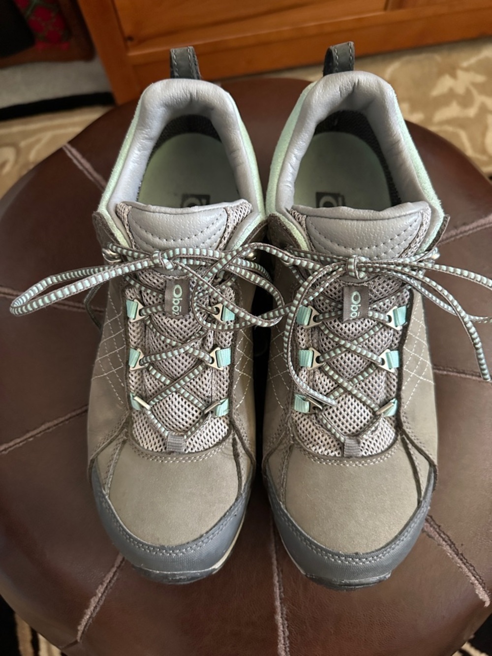 Oboz Women's Trail Sneakers in Taupe with Mint Trim